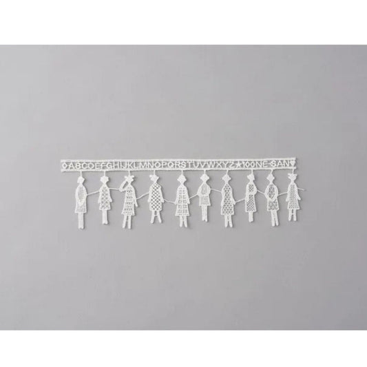 "100 Nee-San Ladies" Lace
