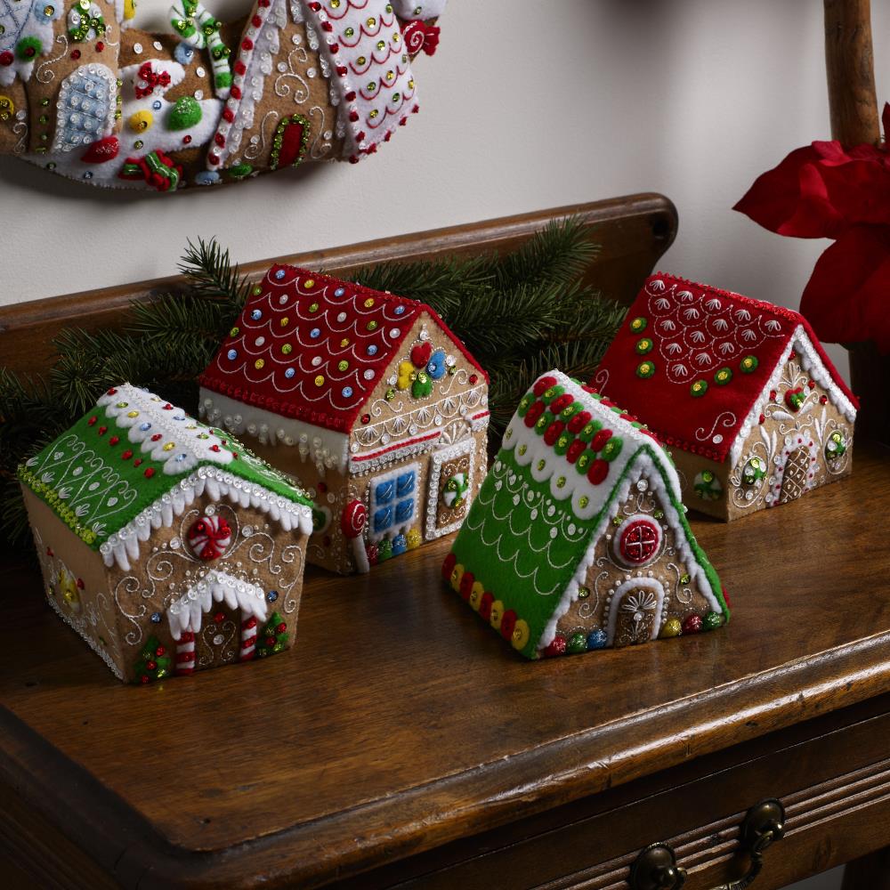 Gingerbread Christmas Bucilla Felt Applique Kit