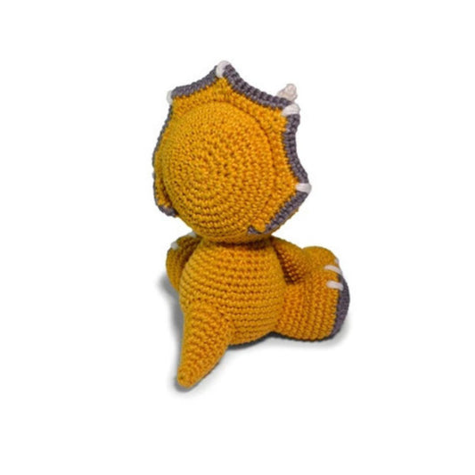 Circulo Amigurumi Kit "Baby Dino" Baby Triceratops