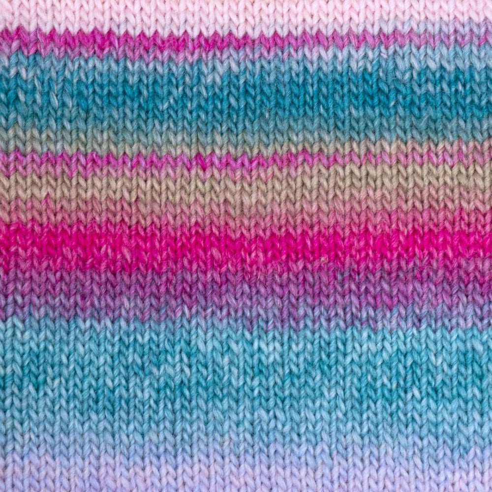 Cleckheaton Verve 12 Ply 8711 Folklore