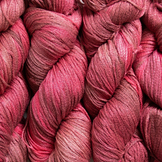 Juniper Moon Damask 06 Moulin Rouge