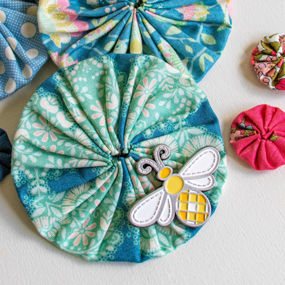 It's Sew Emma Bee in My Bonnet Enamel Magnetic Needle Minder