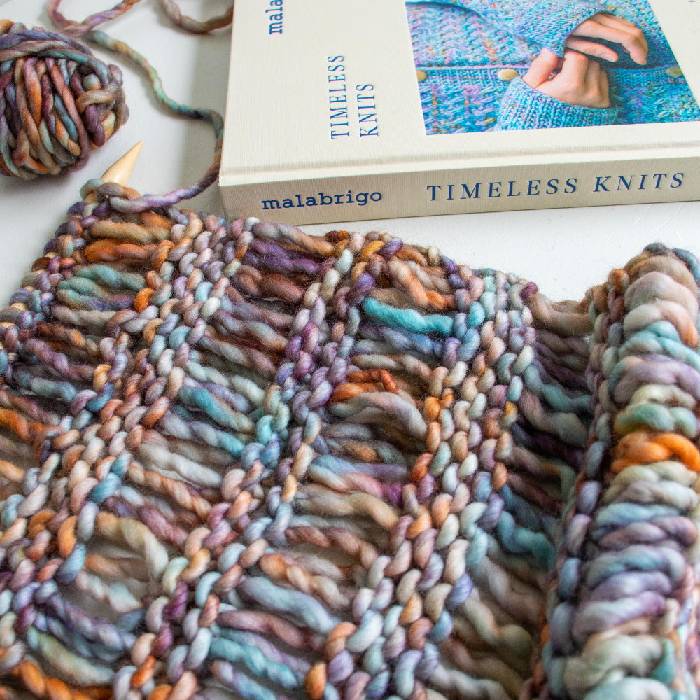 Malabrigo Rasta 274 Amphibian Drop Stitch Cowl