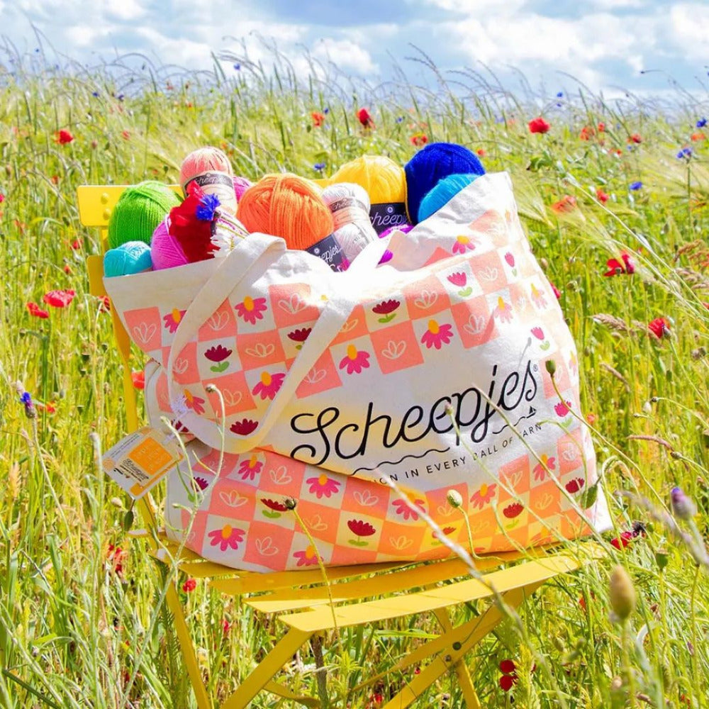 "Universe in Bloom" Scheepjes 2025 CAL with Colour Crafter - Bouquet, tote bag