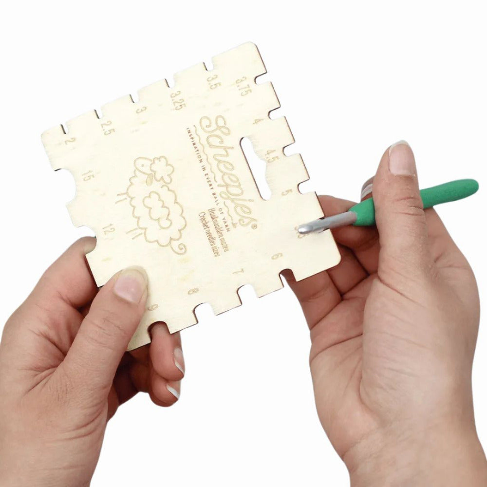 Scheepjes Knitting Needle and Crochet Hook Gauge