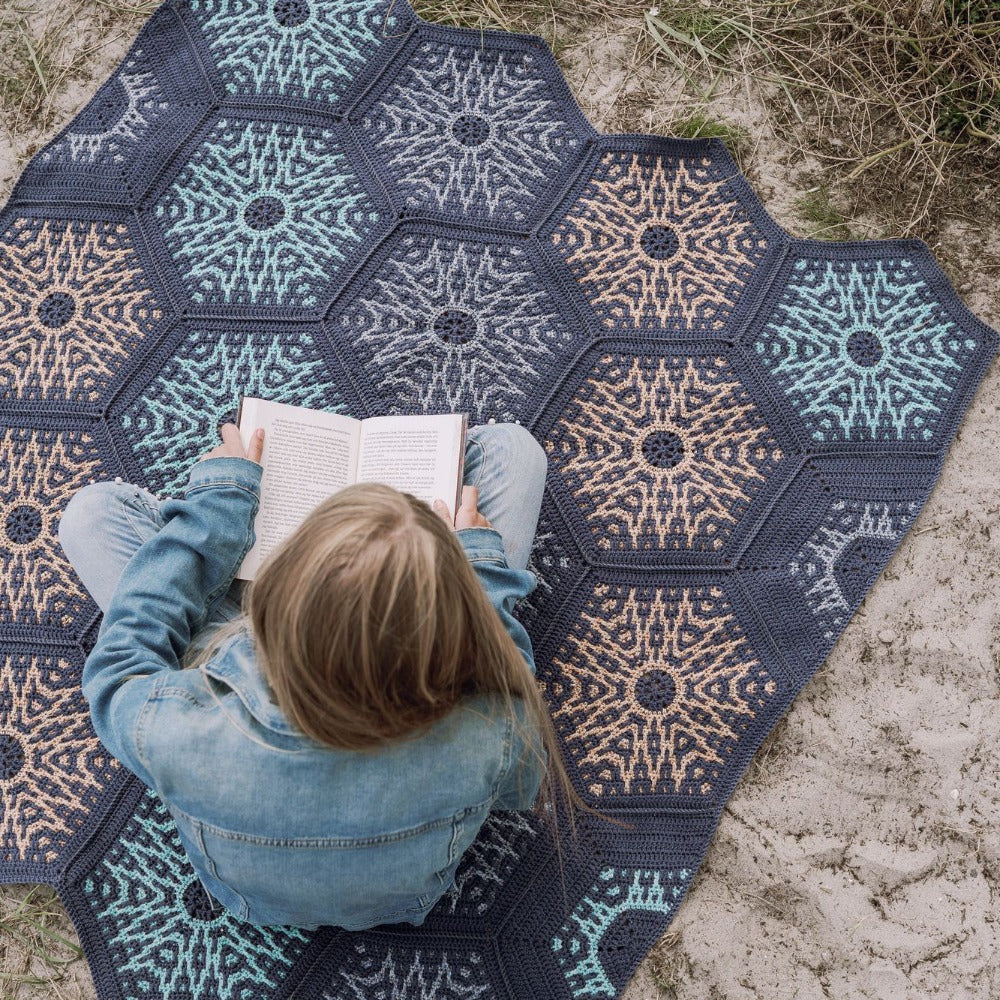 Lilla Bjorn Crochet A Sea Story, Lilla Bjorn Crochet Quiet Moments Blanket
