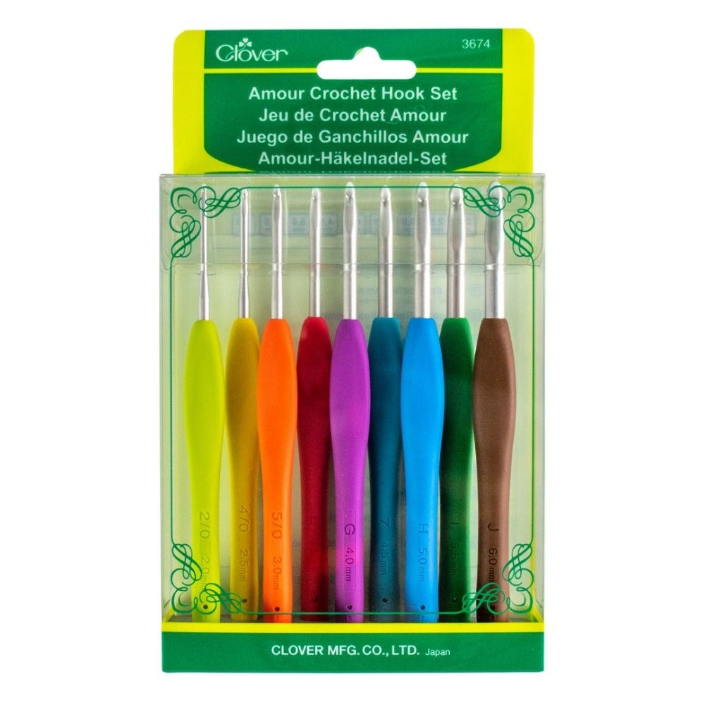 Clover 3674 Amour Ergonomic Crochet Hook Set of 9 Hooks