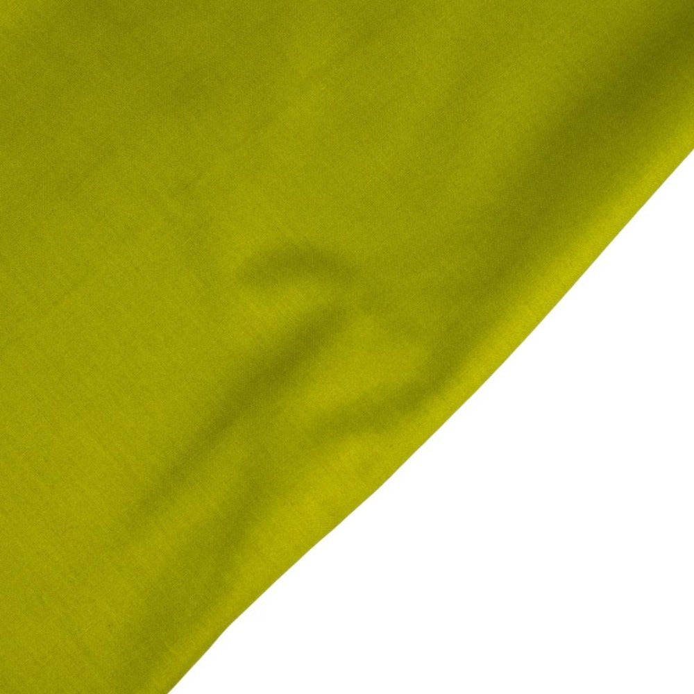 DV103 Devonstone Cotton Basic Solids Mid Green