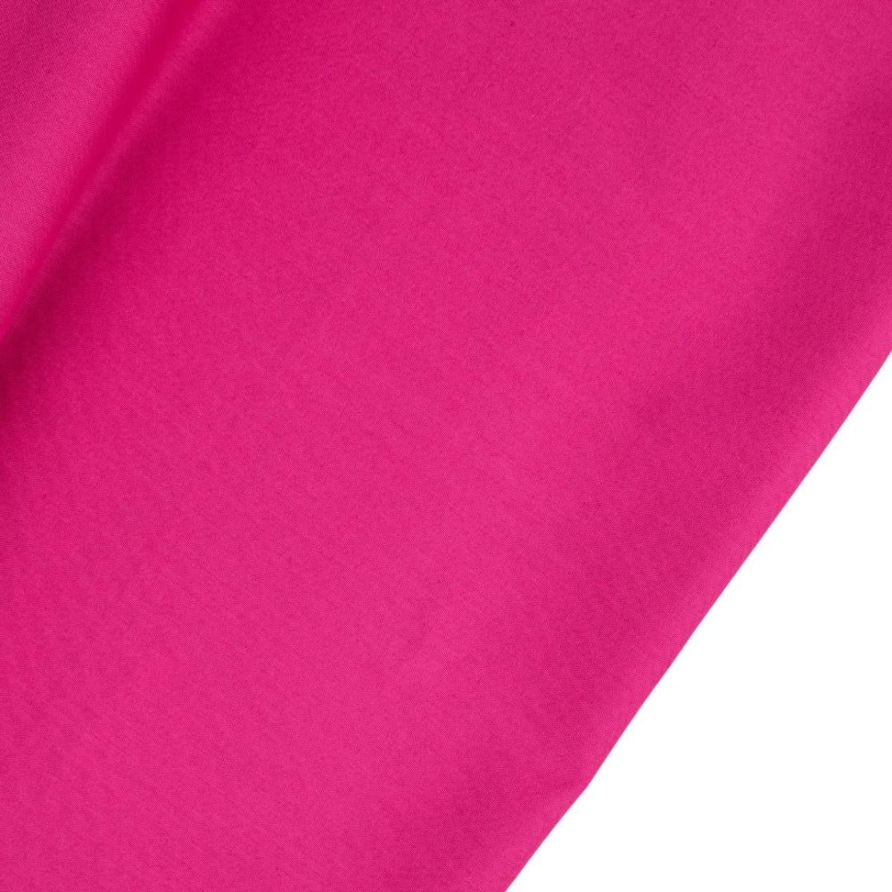 DV116 Devonstone Cotton Basic Solids Berry