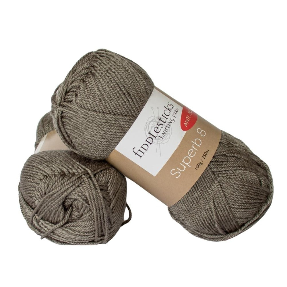 Fiddlesticks Superb 8 Ply 70066 Stone