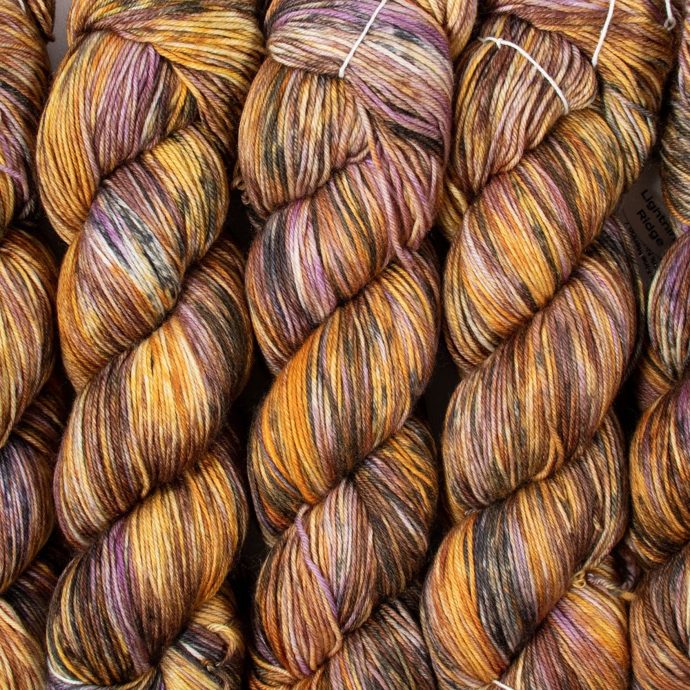 Fiori Hand Dyed Sock 044 Lightning Ridge