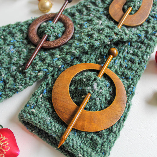 Round 80mm Asymmetric Timber Shawl Pin