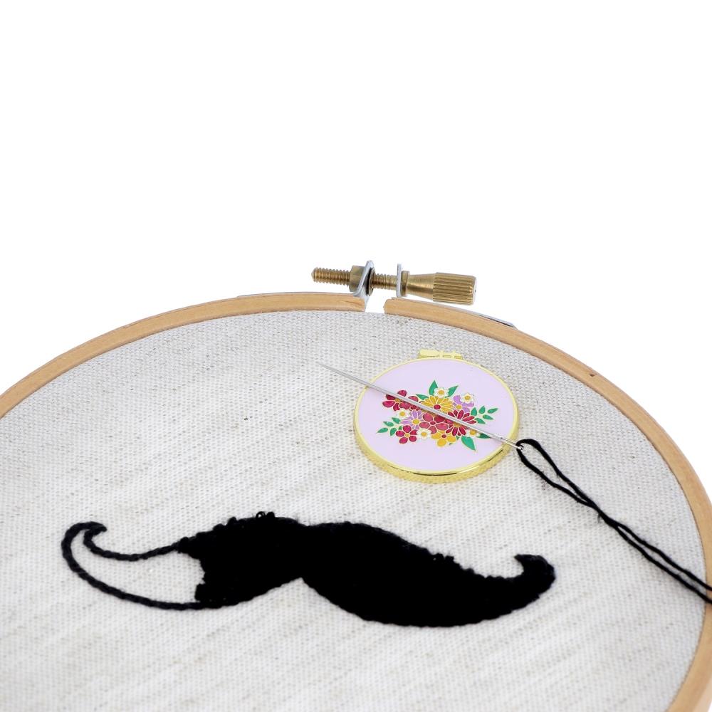 Bohin Flowers Magnetic Needle Minder