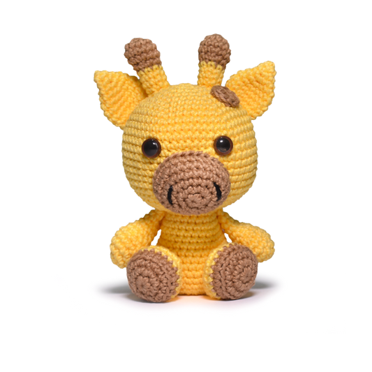 Circulo Amigurumi Kit "Baby Safari Animals" Giraffe