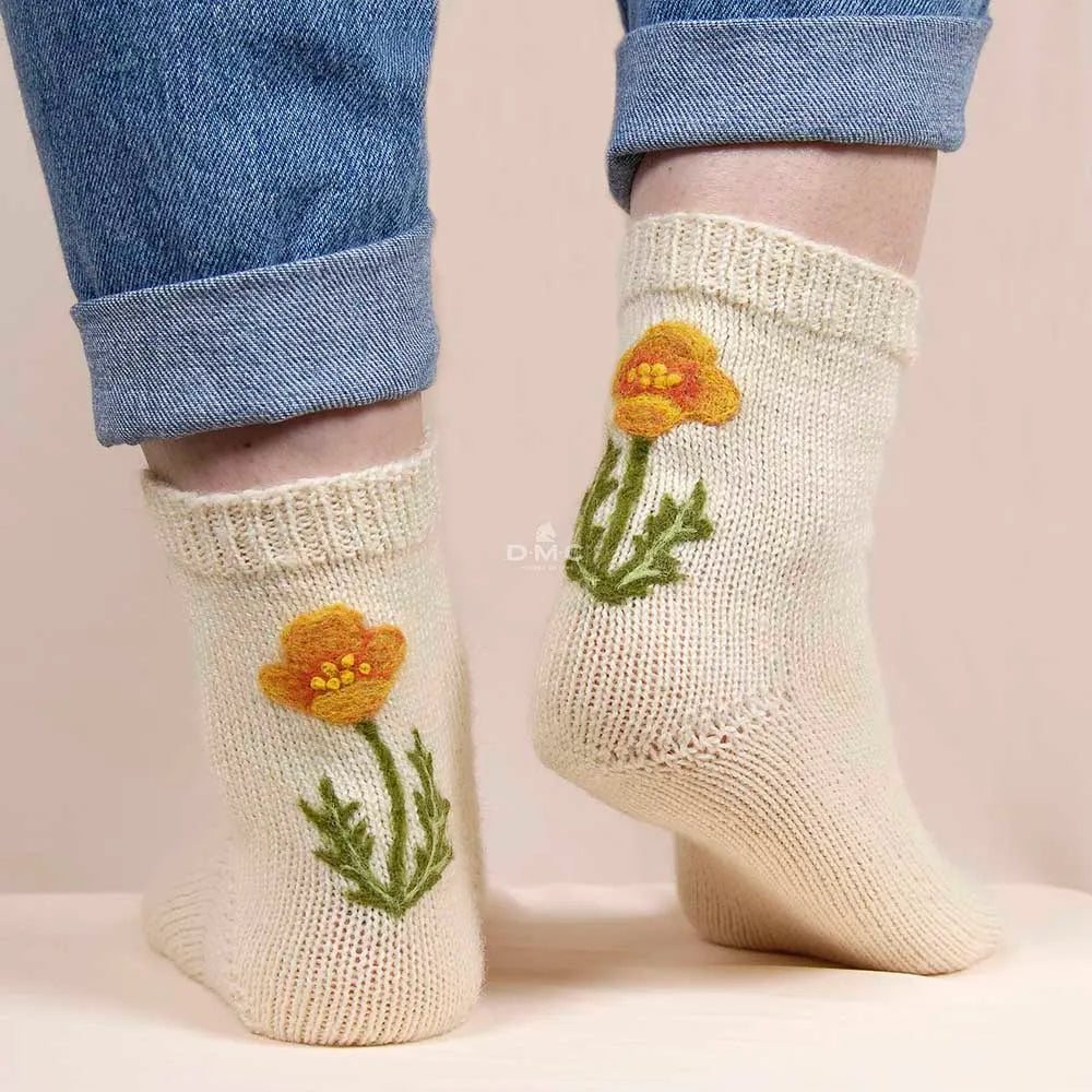 DMC Needle Felting Floral Embellishments Book