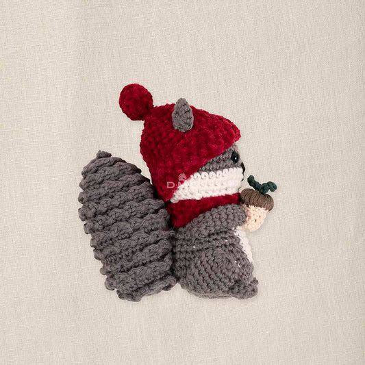 DMC Nutty Squirrel  Amigurumi Crochet Kit