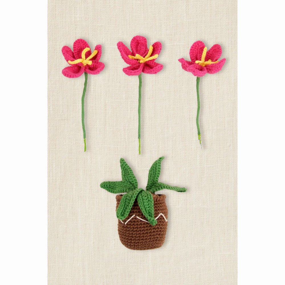DMC Amigurumi Kit "Flower Pot"
