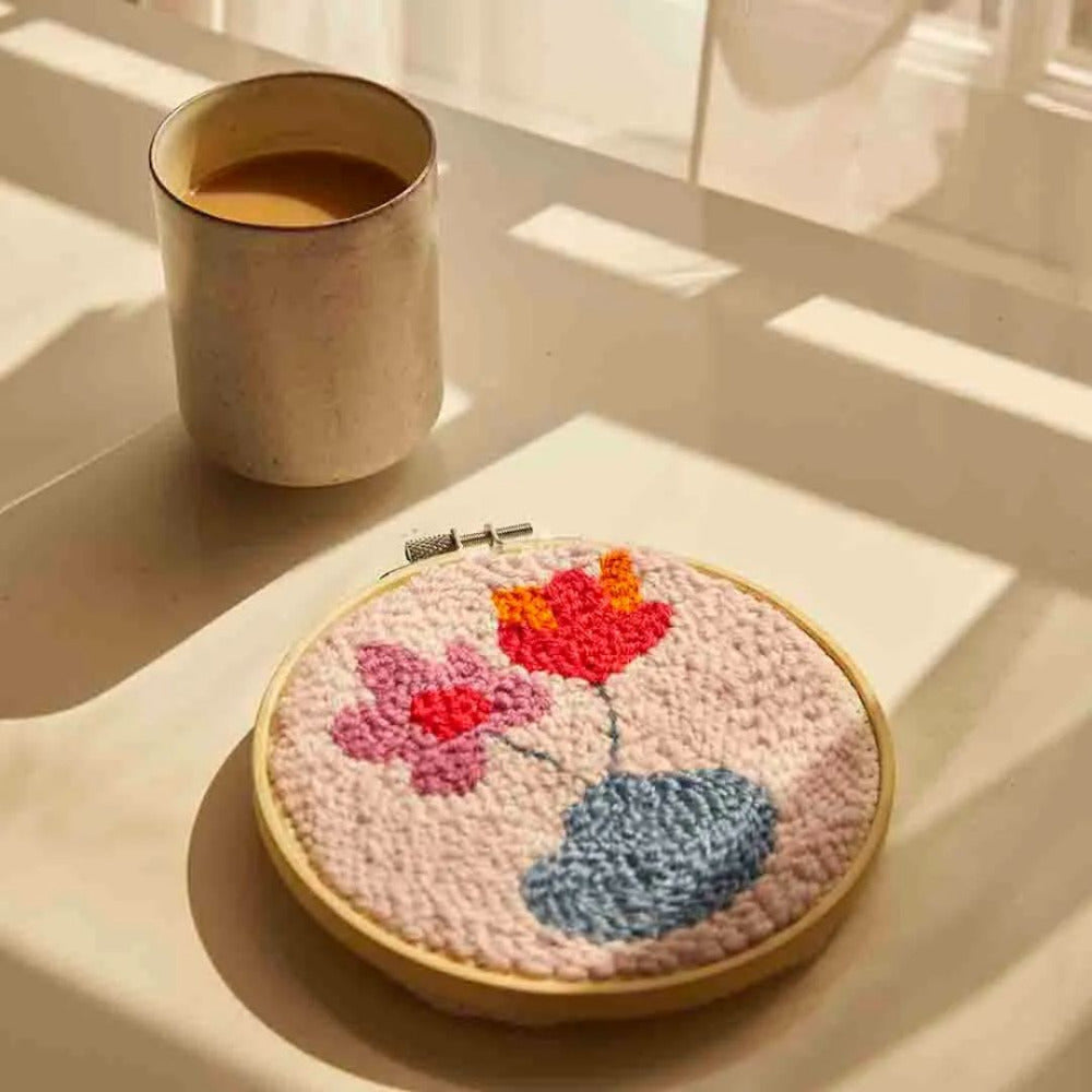 DMC The Gentle Flowers Punch Needle Kit