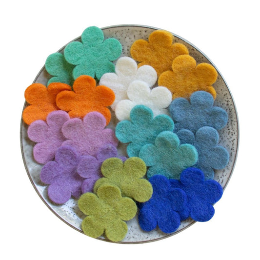 Wool Felt Flowers "Spring" 5.5cm, set of 20