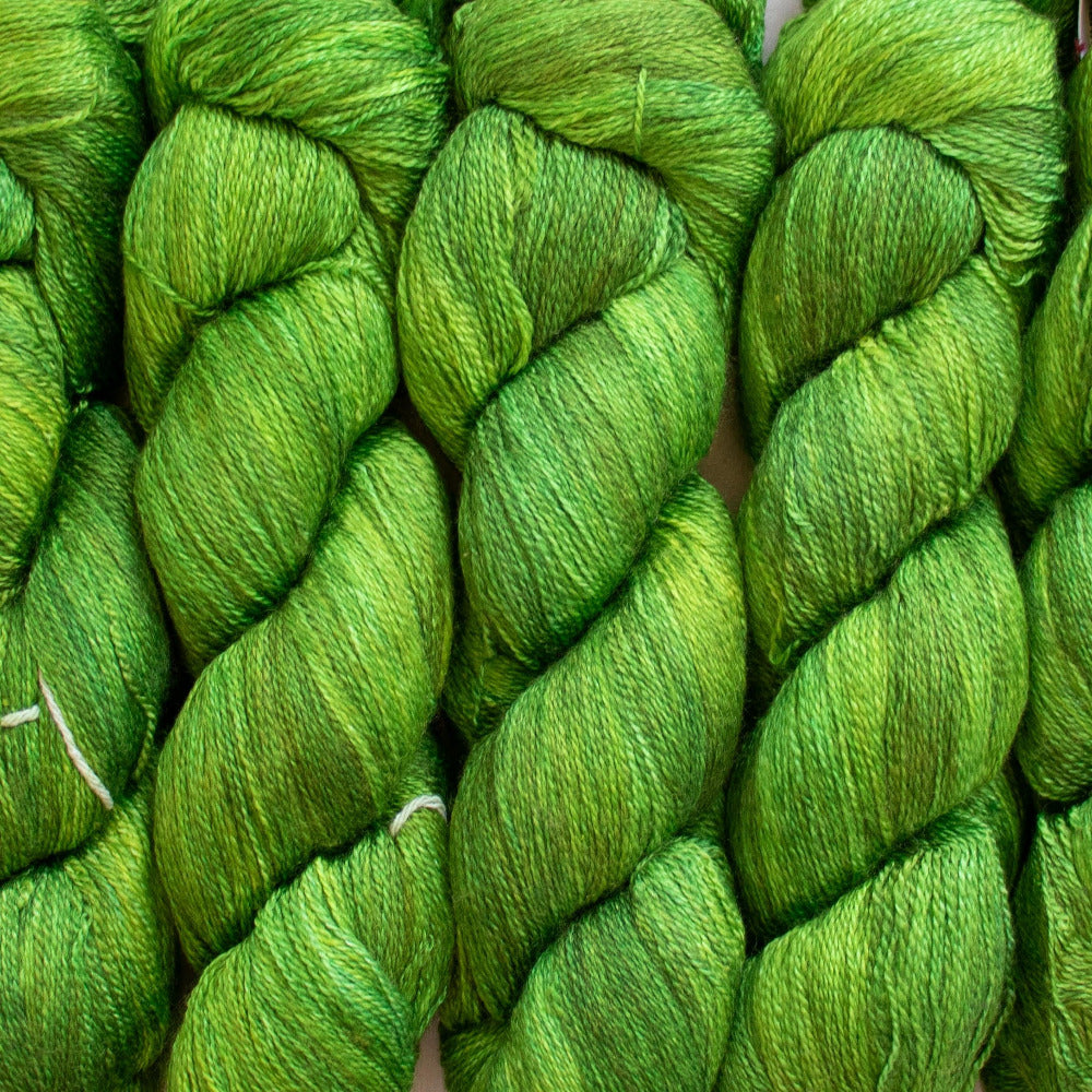Fiori Lace Hand Dyed Merino Silk 012 Parakeet