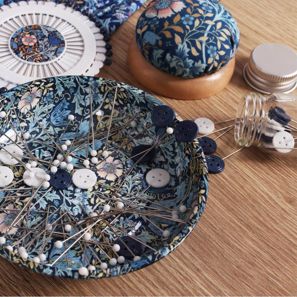 Hobby Gift Create Magnetic Dish "Floral Woodblock"