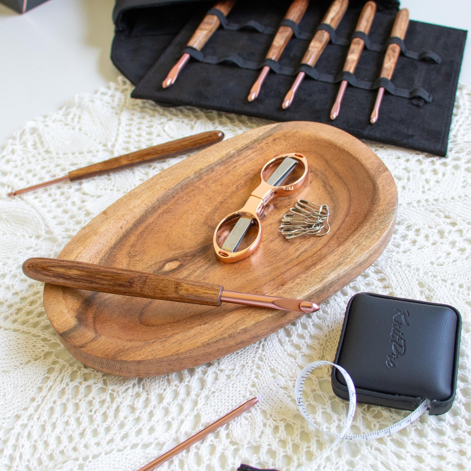 Discover KnitPro's 2024 Mother's Day Limited Edition offering - the Mellow Crochet Hook set