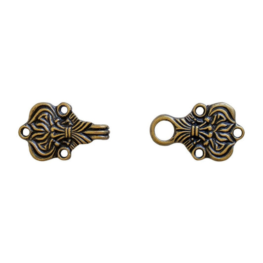 Two Piece Engraved Clasp Set Antique Gold