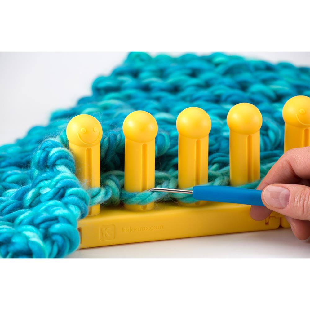 Authentic Knitting Board Zippy Master Loom Set in use