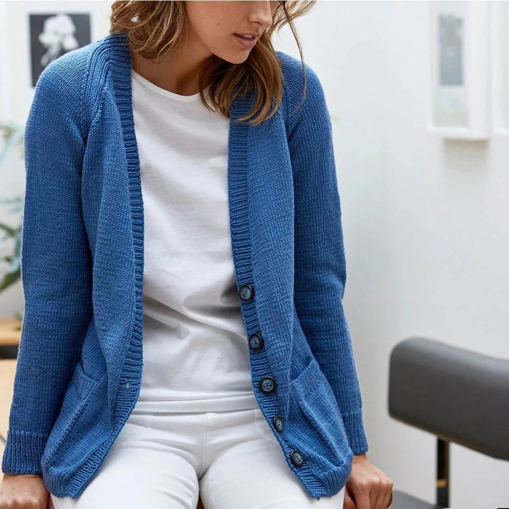 Alexa 689 featuring Bellissimo Extra Fine Merino 8 Ply – thekraftymobile